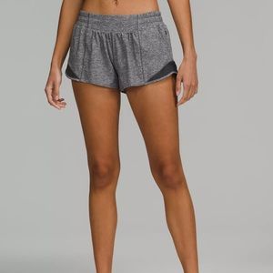 Lululemon Hotty Hot Low-Rise Lined Short